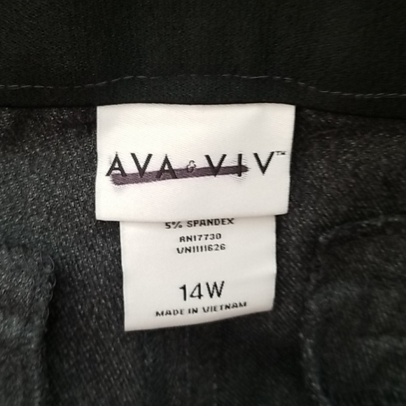 New Ava & Viv Ankle Pants - Picture 7 of 8